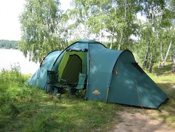 Палатка с двумя спальнями (3+3) и большим тамбуром. Alexika Maxima 6 Luxe